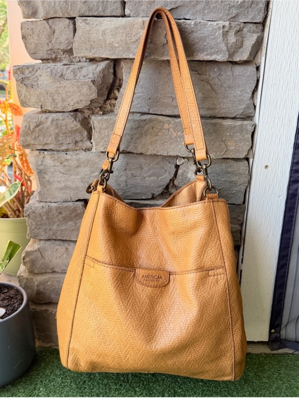 American Leather Co Brown Leather Women's Shoulder Bag